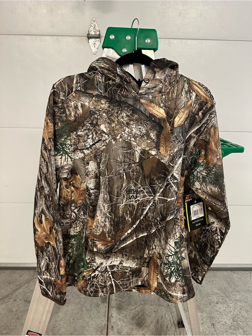 Realtree Camouflage Hoodie in Brown, Green and Tan